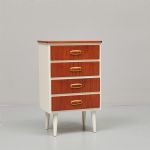 1077 4568 CHEST OF DRAWERS